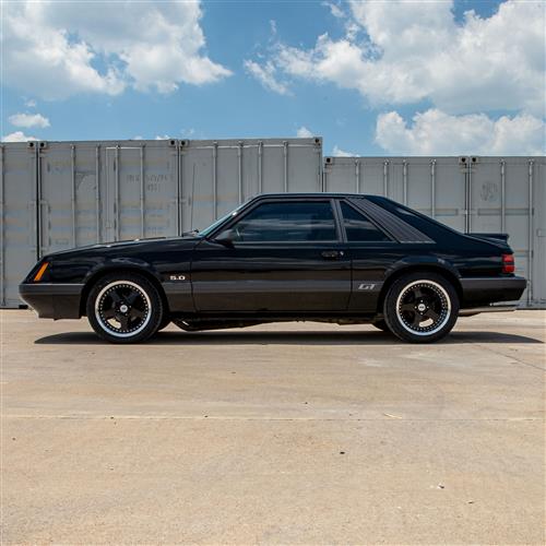 1979-1993 Mustang SVE Saleen SC Style Wheel Kit - Black w/  Machined Lip & Rivets - 17x9/10