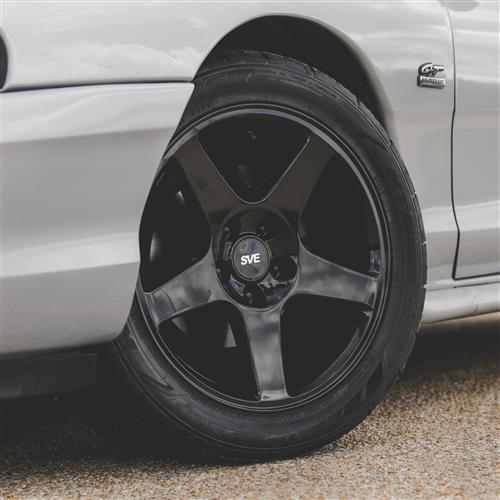 1994-04 Mustang SVE 03 Cobra Wheel & Drag Nitto Tire Kit - 17x9/10.5 - Black - Deep Dish
