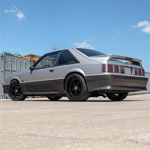 1979-1993 Mustang SVE Saleen SC Style Wheel Kit - Gloss Black & Rivets - 18x8.5/10