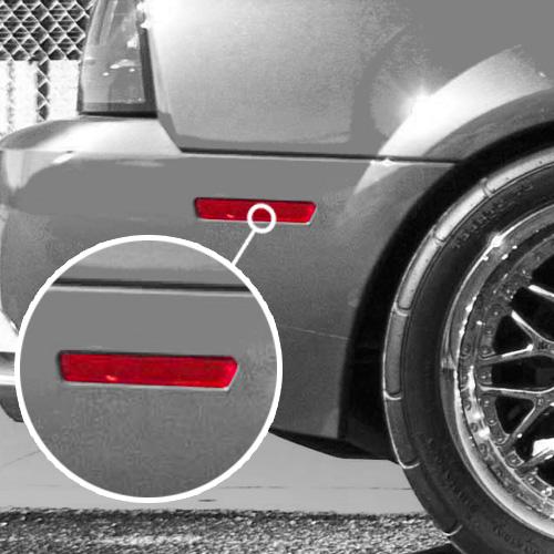 1999-2004 Mustang Ford Rear Bumper Reflector - RH