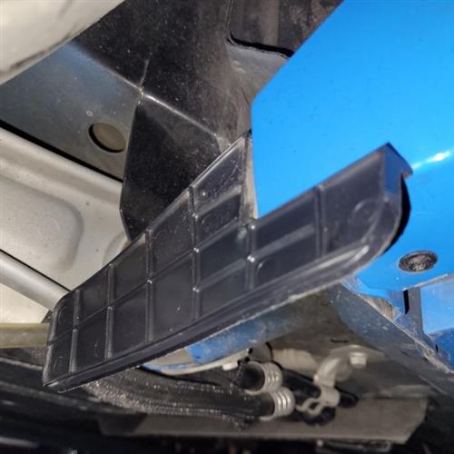 2011-2023 Mustang Rocker Molding Rear Deflector - RH