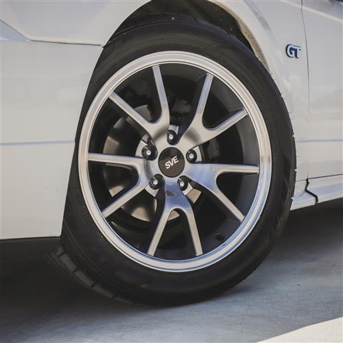 1994-04 Mustang SVE FR500 Wheel & Nitto Tire Kit - 17x9/10.5 - Anthracite
