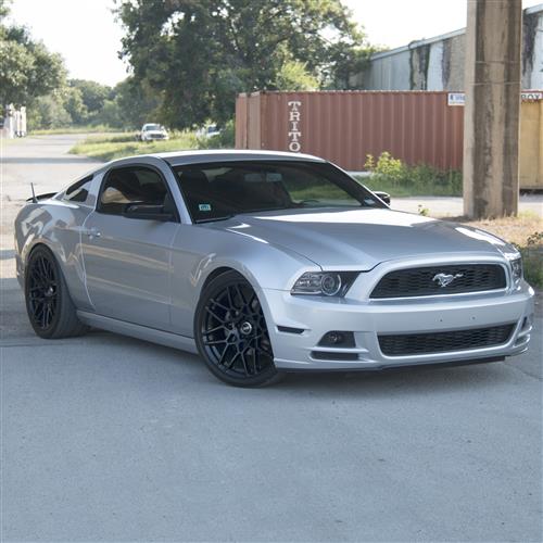 SVE Mustang S500 Wheel - 20x10 - Gloss Black (05-18)