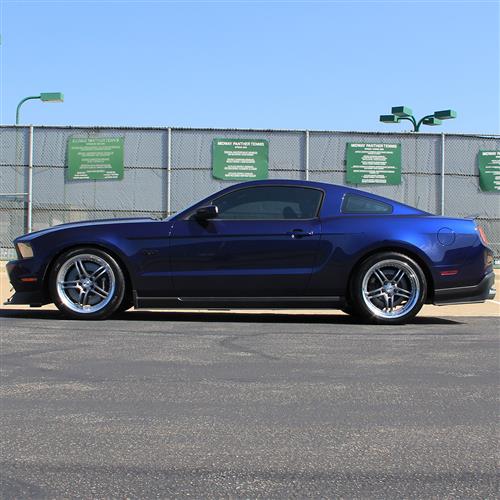 SVE Mustang Series 2 Wheel & Lug Nut Kit 20x8.5 Gun Metal w/ Machined