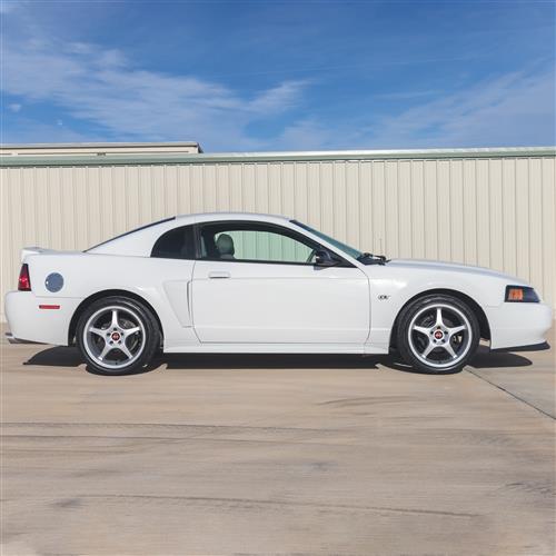 1994-04 Mustang SVE 2000 Cobra R Style Wheel & Nitto Tire Kit - 18x9.5 - Silver