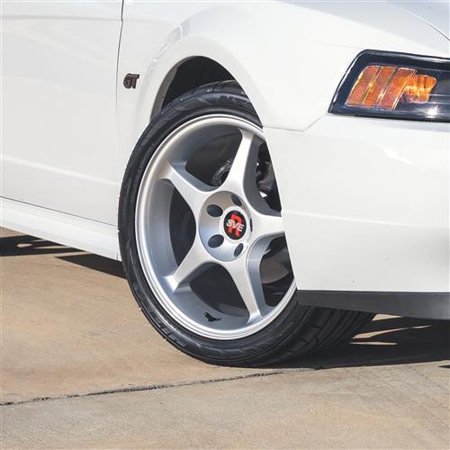 1994-04 Mustang SVE 2000 Cobra R Style Wheel & Sumitomo Tire Kit - 18x9.5 - Silver