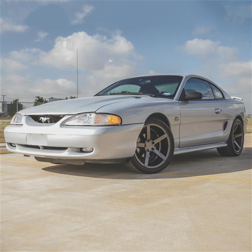 1994-04 Mustang SVE NVX Wheel & Sumitomo Tire Kit - 18x9/10 - Gloss Graphite