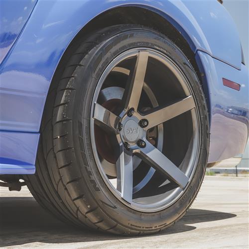 1994-04 Mustang SVE NVX Wheel & Sumitomo Tire Kit - 18x9/10 - Gloss Graphite