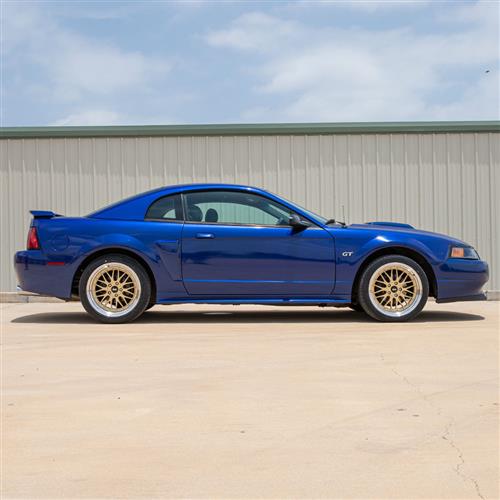 1994-04 Mustang SVE Series 1 Wheel & Sumitomo Tire Kit - 18x9/10 - Liquid Gold