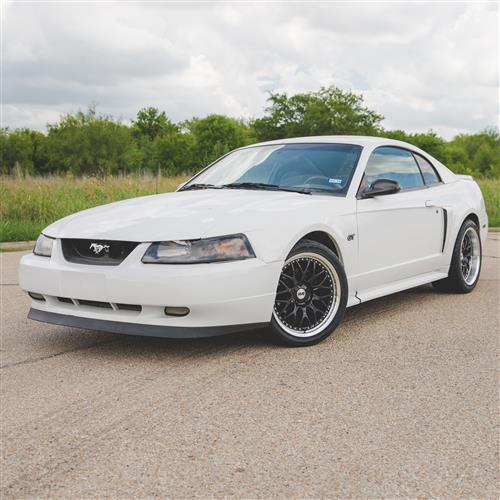 1994-04 Mustang SVE Series 3 Wheel & Sumitomo Tire Kit - 18x9/10 - Gloss Black
