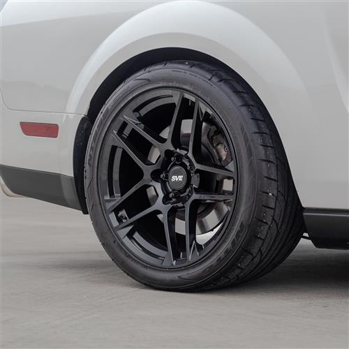 Sve Mustang X500 Wheel & Nitto Nt555 G2 Tire Kit - 19x10 11 - Gloss 