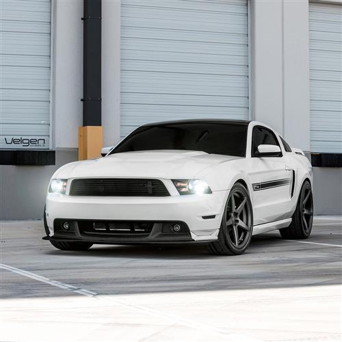 Velgen Mustang Classic5 Wheel Kit - 19x8.5/10 - Matte Gunmetal (05-14)