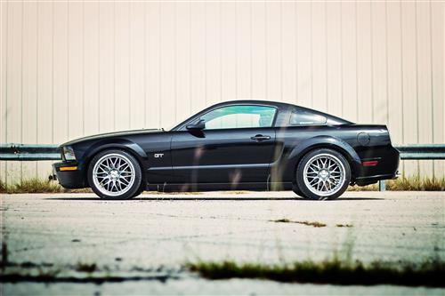 2005-14 Mustang SVE Series 3 Wheel & Nitto Tire Kit - 20x8.5/10 - Gun Metal
